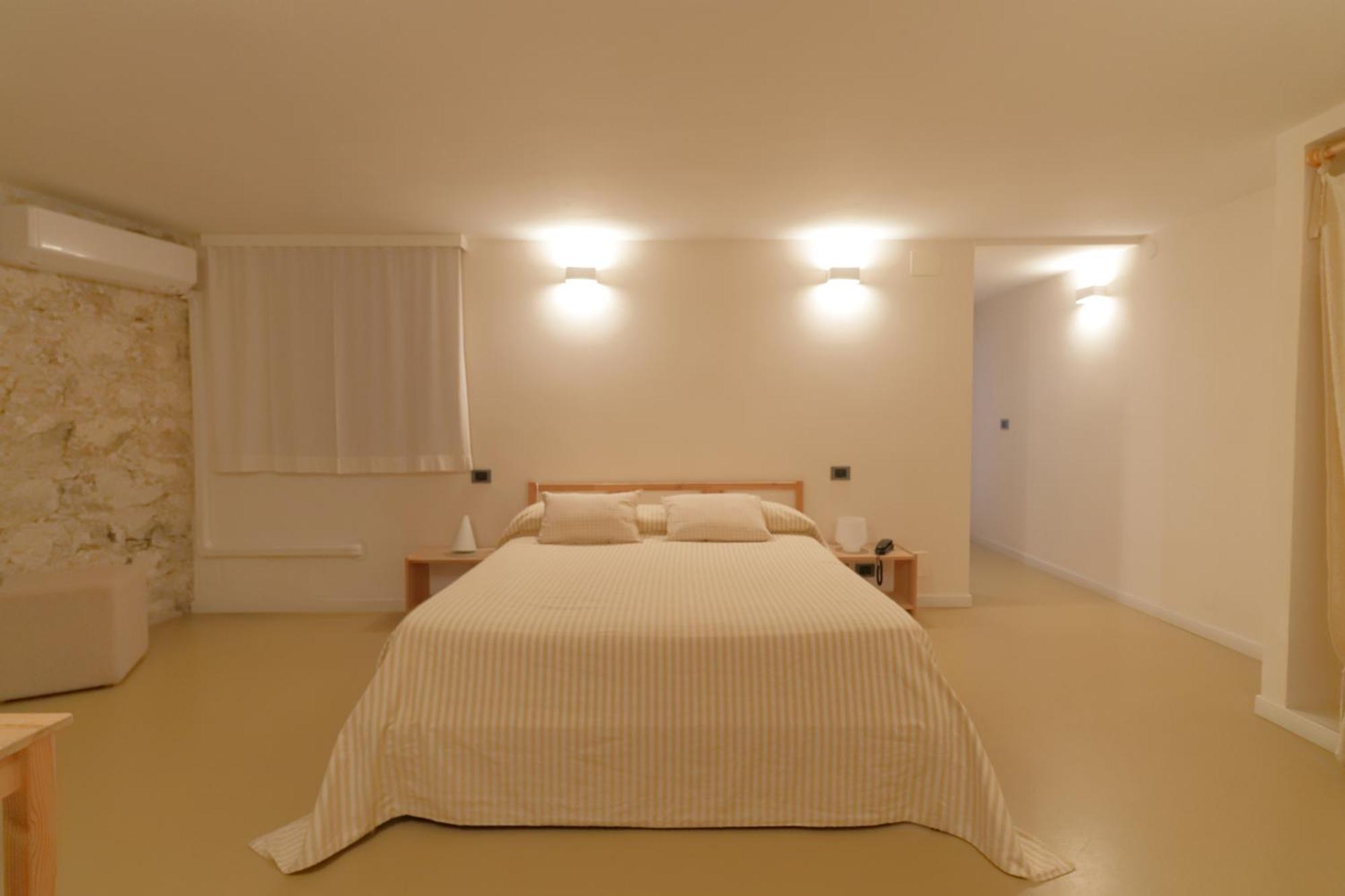 Al Postale 17 Bed & Breakfast Ериче Екстериор снимка